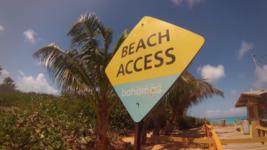 beach access yacht charter bahamas