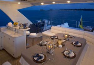 97-foot-yacht-rental-miami-sit