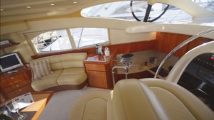 42-luxury-yacht-rental-miami-lounge4