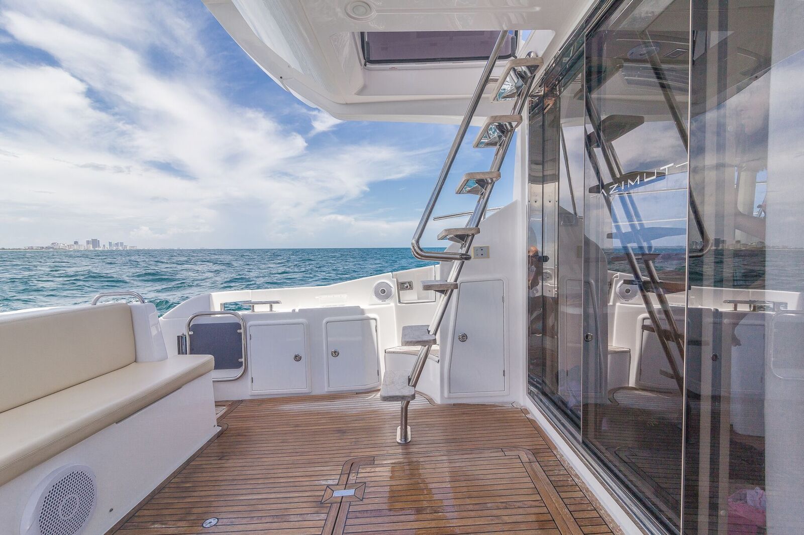 Luxury Yacht Rental Miami Azimut Flybridge Deck