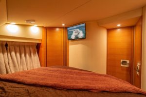 Luxury Yacht Rental Miami Azimut Flybridge Master
